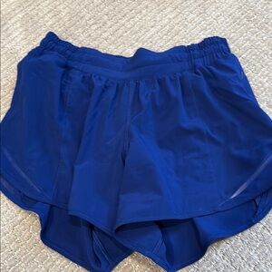 Lululemon Athletica Blue hotty hot 4” inseam